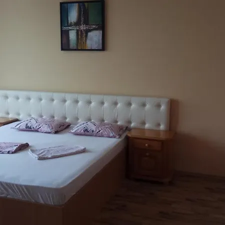 Lux Summerland Mamaia Apartament *