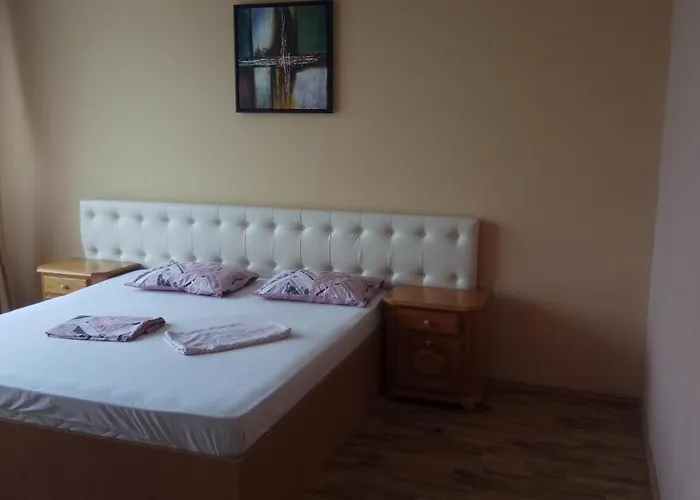 Lux Summerland Mamaia アパート *